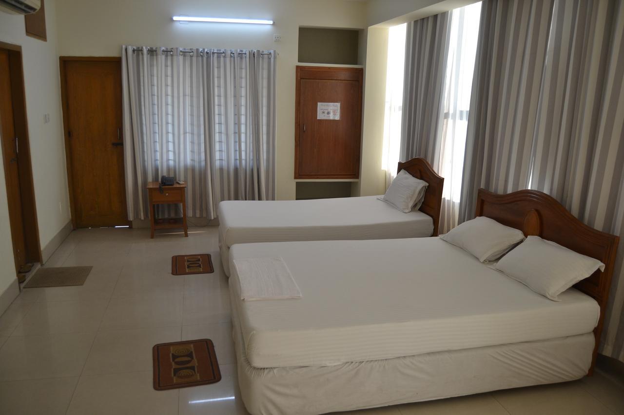Hotel Marine Plaza Cox's Bazar Exterior photo